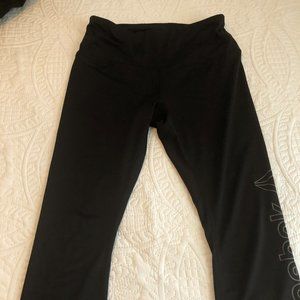 Reebok black capri leggings